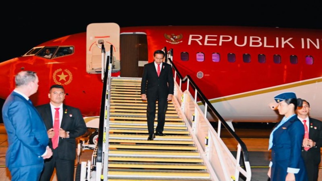 Presiden Joko Widodo tiba di Sydney, Australia, Senin (3/7/2023) malam untuk menghadiri rangkaian Annual Leaders’ Meeting 2023. ANTARA/HO-Biro Pers Sekretariat Presiden