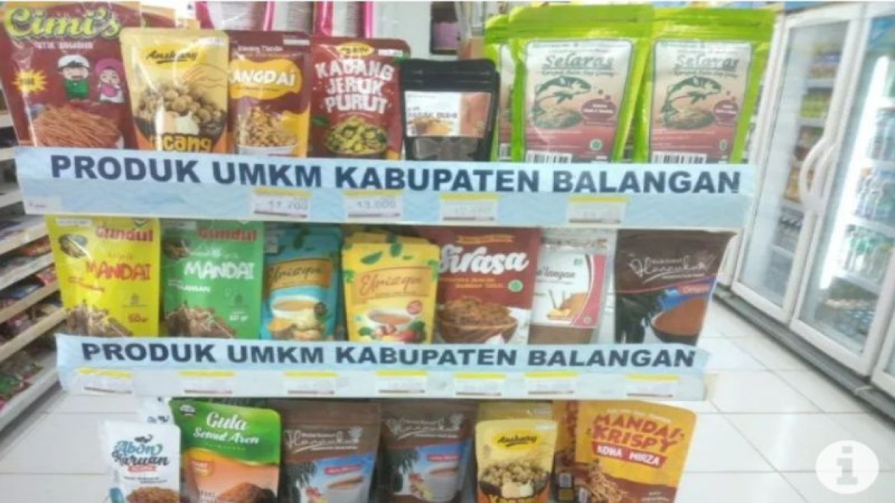 Produk UMKM Balangan yang dijual di ritel modern Balangan. (ANTARA/Erde)