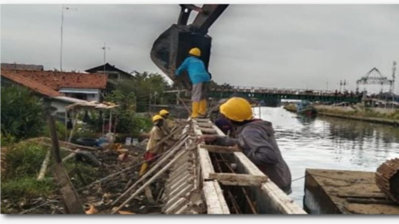 Proyek pembangunan pengendali banjir Sungai Loji dan Banger di Kota Pekalongan, Jawa Tengah. ANTARA/HO - Kementerian PUPR