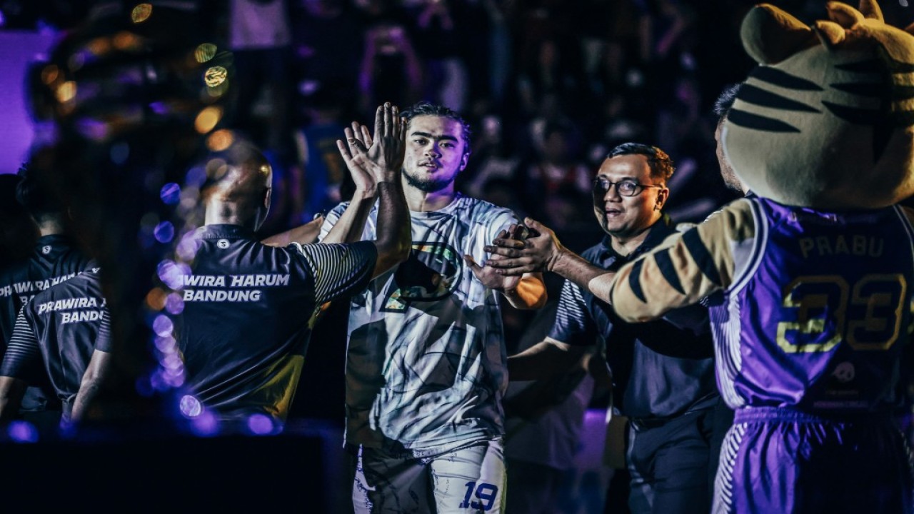 Reza Guntara Raih Gelar MVP Finals IBL 2023