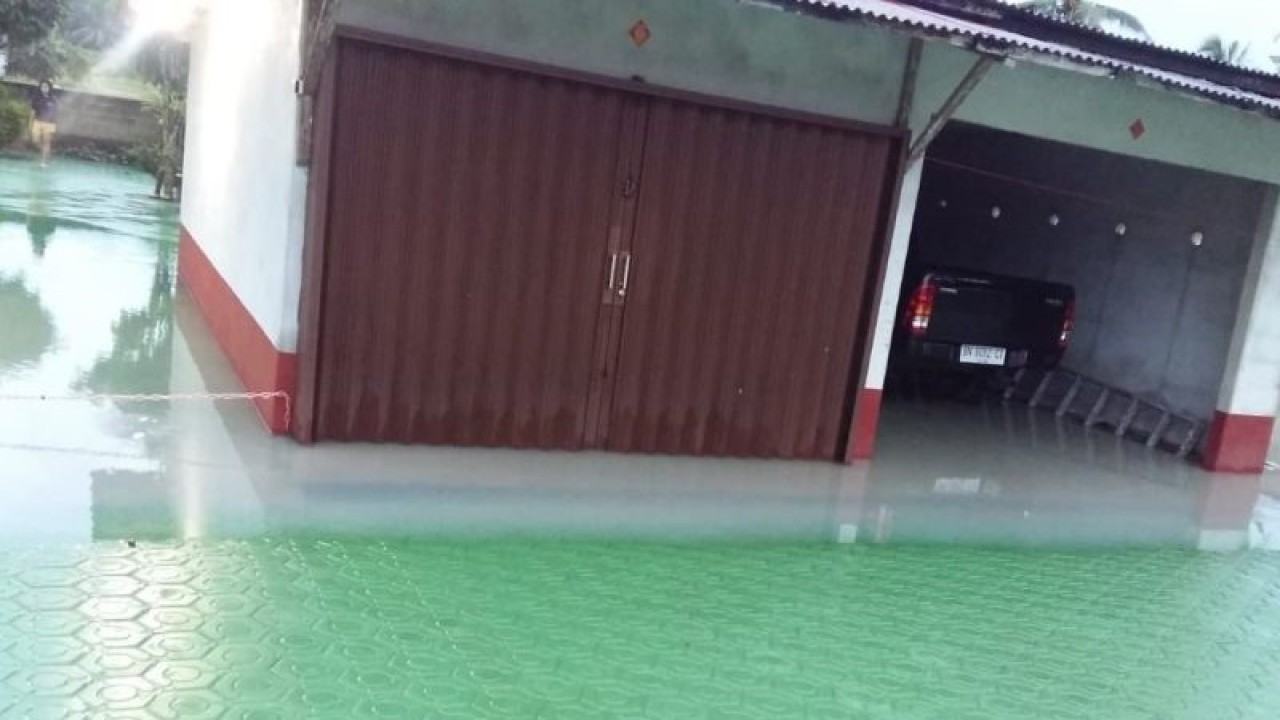 Rumah warga di Dusun Rebo Bangka tergenang banjir. (ANTARA/HO-BPBD Bangka)