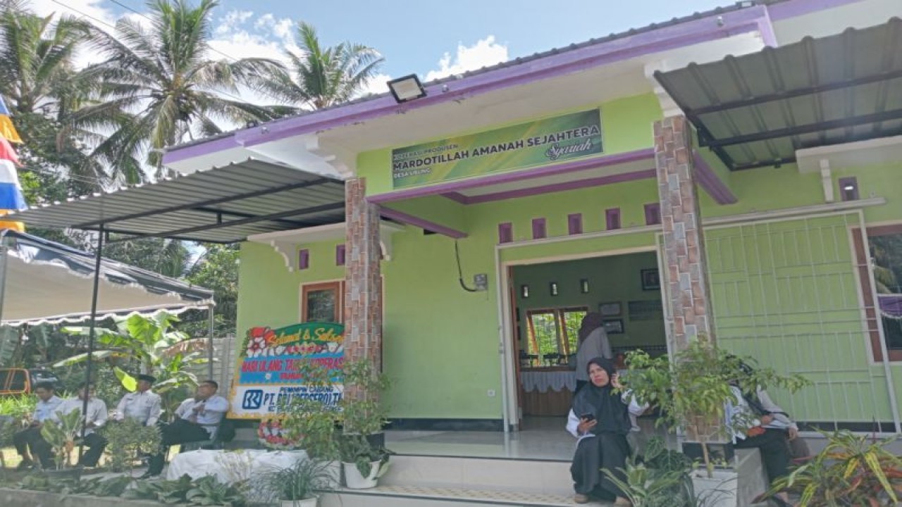 Salah satu kantor koperasi di Lombok Tengah, Nusa Tenggara Barat (NTB) yang telah maju. ANTARA/Akhyar