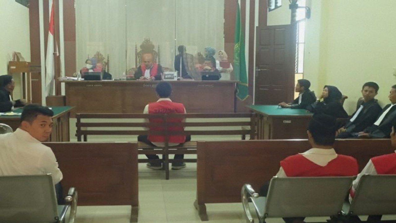 Sidang pembacaan tuntutan terhadap terdakwa perampokab Bank Arta. Bandarlampung, Senin, (24/7/2023). (ANTARA/Damiri)