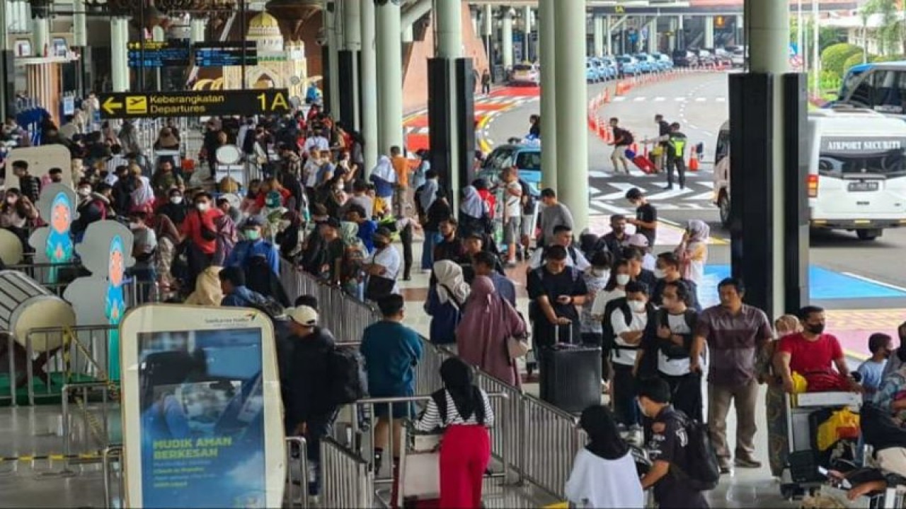 Suasana di Terminal 1A Bandara Soekarno-Hatta, Tangerang, Banten. ANTARA/HO-Angkasa Pura II