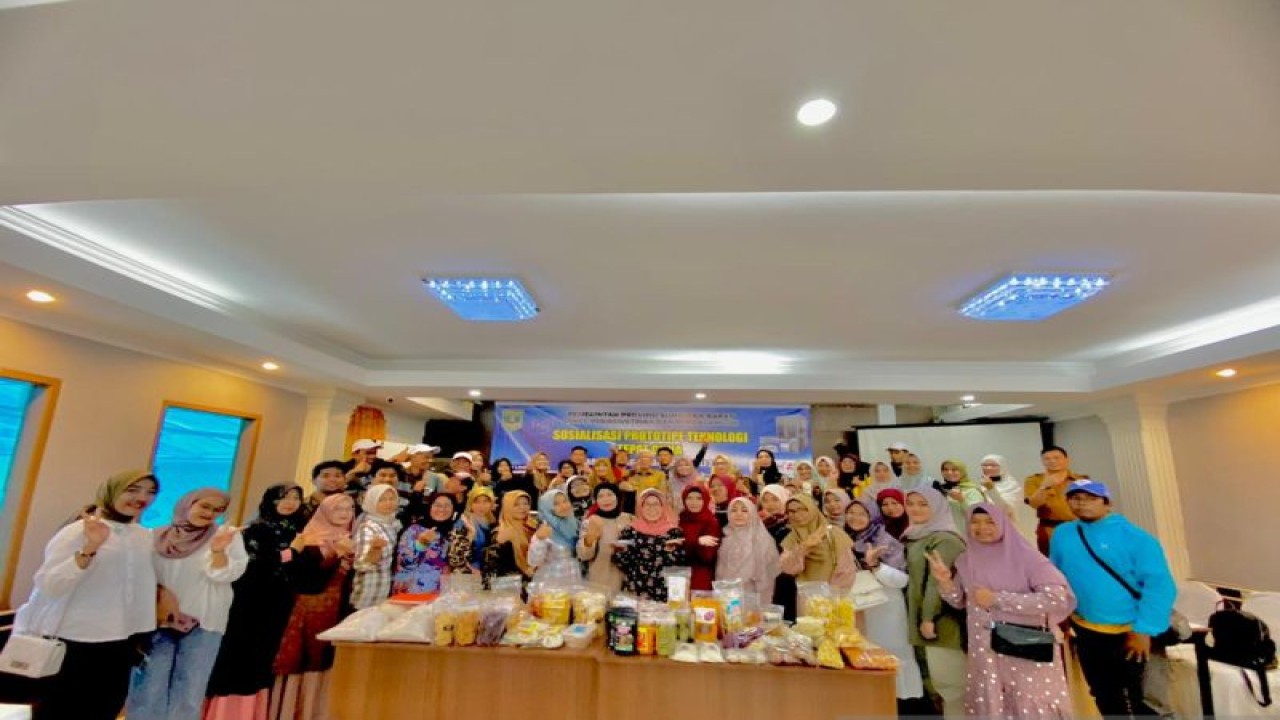 Sosialisasi mesin industri pangan yang digelar UPTD Logam Disperindag Sumbar 11-17 Juli 2023. (ANTARA/HO-Disperindag Sumbar)