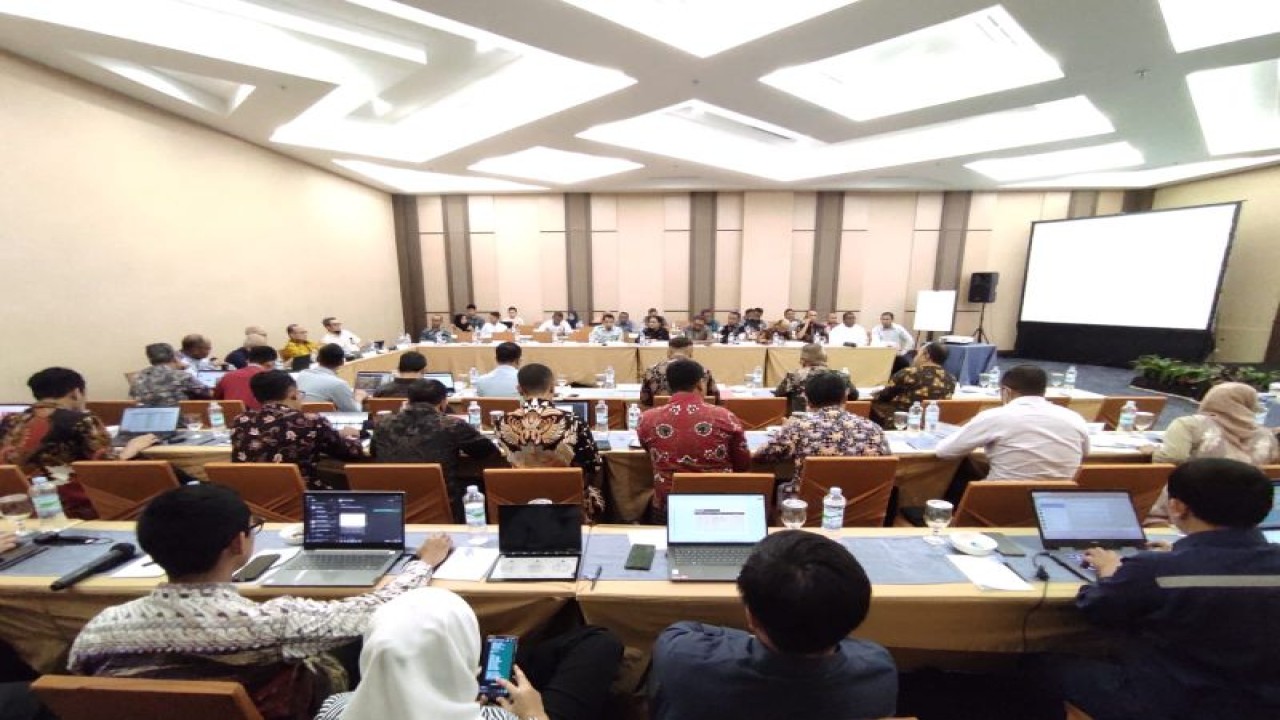 Pemkab Halteng usulkan tiga Stasiun Pengisian Bahan Bakar Umum (SPBU) kompak di tiga kecamatan di Weda masuk kawasan Terdepan, Terpencil dan Tertinggal pada tahun 2024, Selasa (11/7/2023). ANTARA/Abdul Fatah (Abdul Fatah)