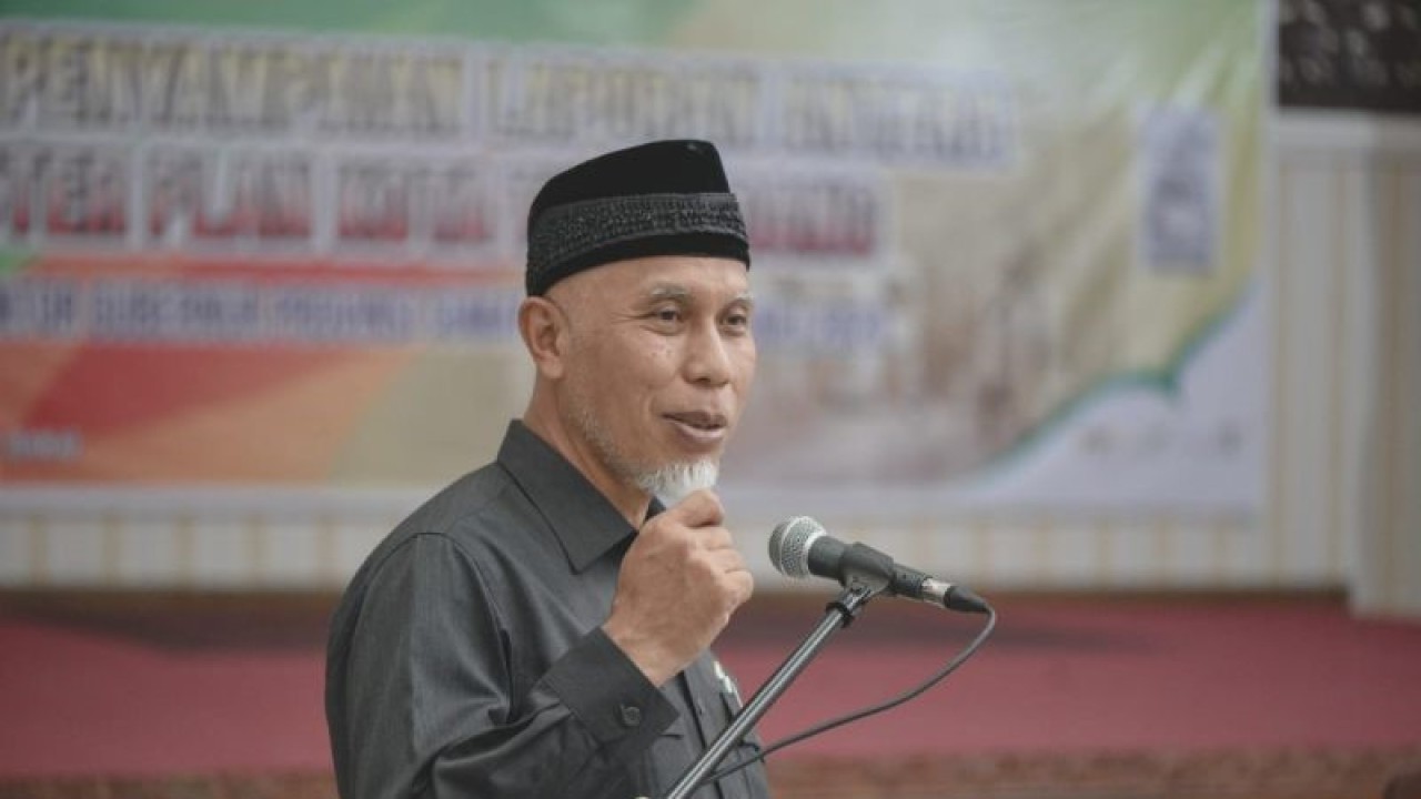 Gubernur Sumbar Mahyeldi menyatakan mengalokasikan Rp3,08 miliar pada APBD 2023 untuk membantu pemenuhan kebutuhan dasar penyandang disabilitas terlantar pada beberapa panti sosial di daerah setempat. (ANTARA/Dok Adpim Sumbar).