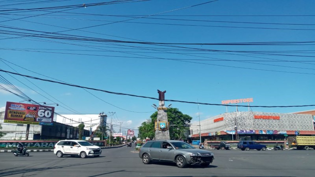 Bundaran Sweta Kota Mataram, Provinsi Nusa Tenggara Barat, akan ditata hingga ke perbatasan kota bagian timur. (ANTARA/Nirkomala)