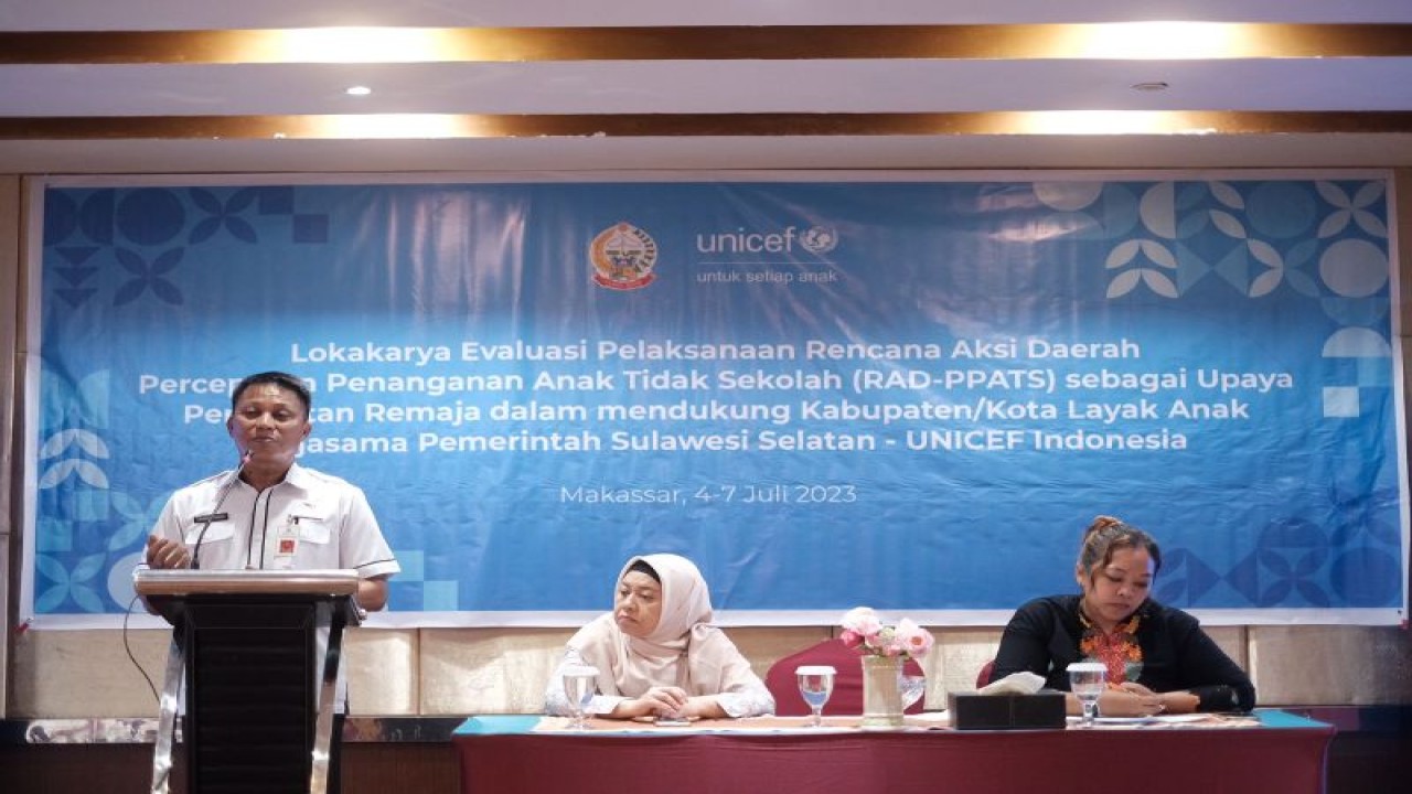 Lokakarya Evaluasi Pelaksanaan Rencana Aksi Daerah Percepatan Penanganan Anak Tidak Sekolah (RAD-PPATS) oleh Pemprov Sulsel bersama Unicef di Makassar, Rabu (5/07/2023). ANTARA/HO-Humas Pemprov Sulsel