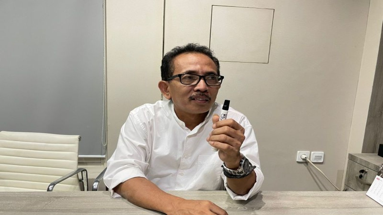 Wakil Ketua DPRD Surabaya AH Thony (ANTARA/Abdul Hakim)