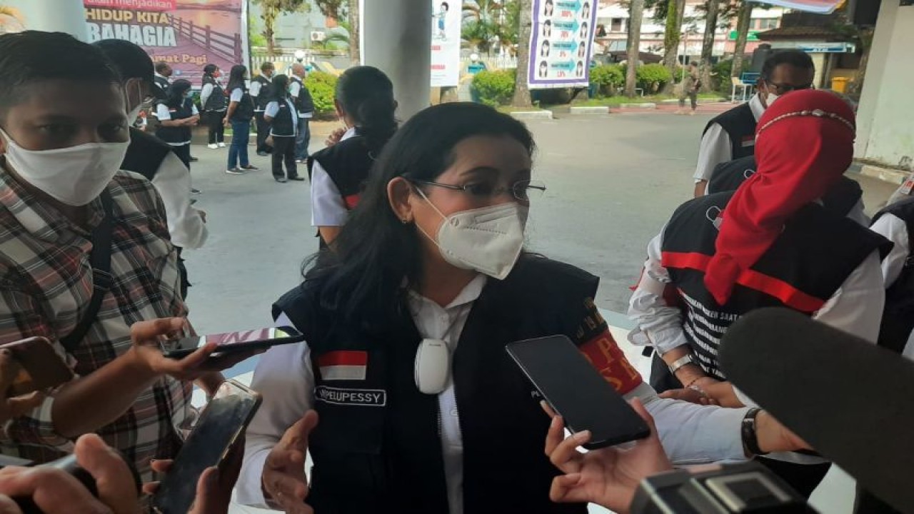 Kepala Dinas Kesehatan Kota Ambon Wendy Pelupessy. (ANTARA/ Penina F Mayaut)