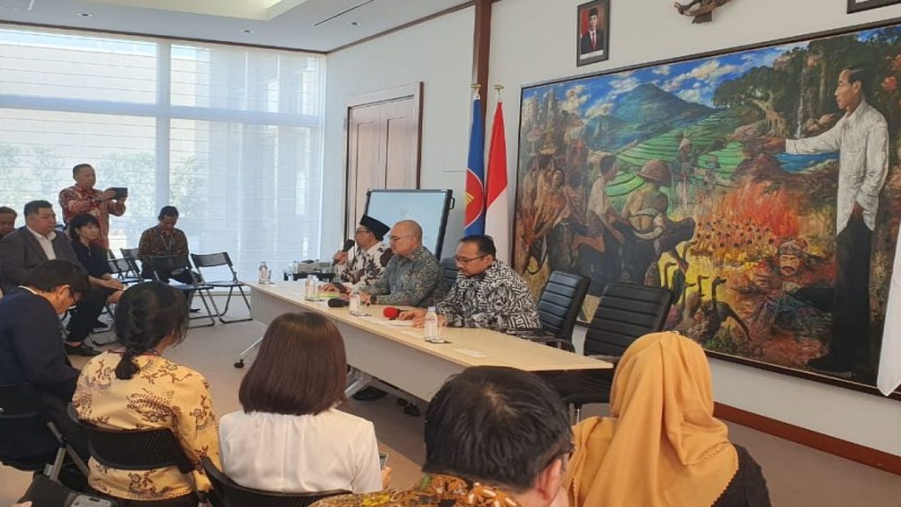Menteri Agama Yaqut Cholil Qoumas saat kunjungan kerja ke Jepang. ANTARA/HO-Kemenag