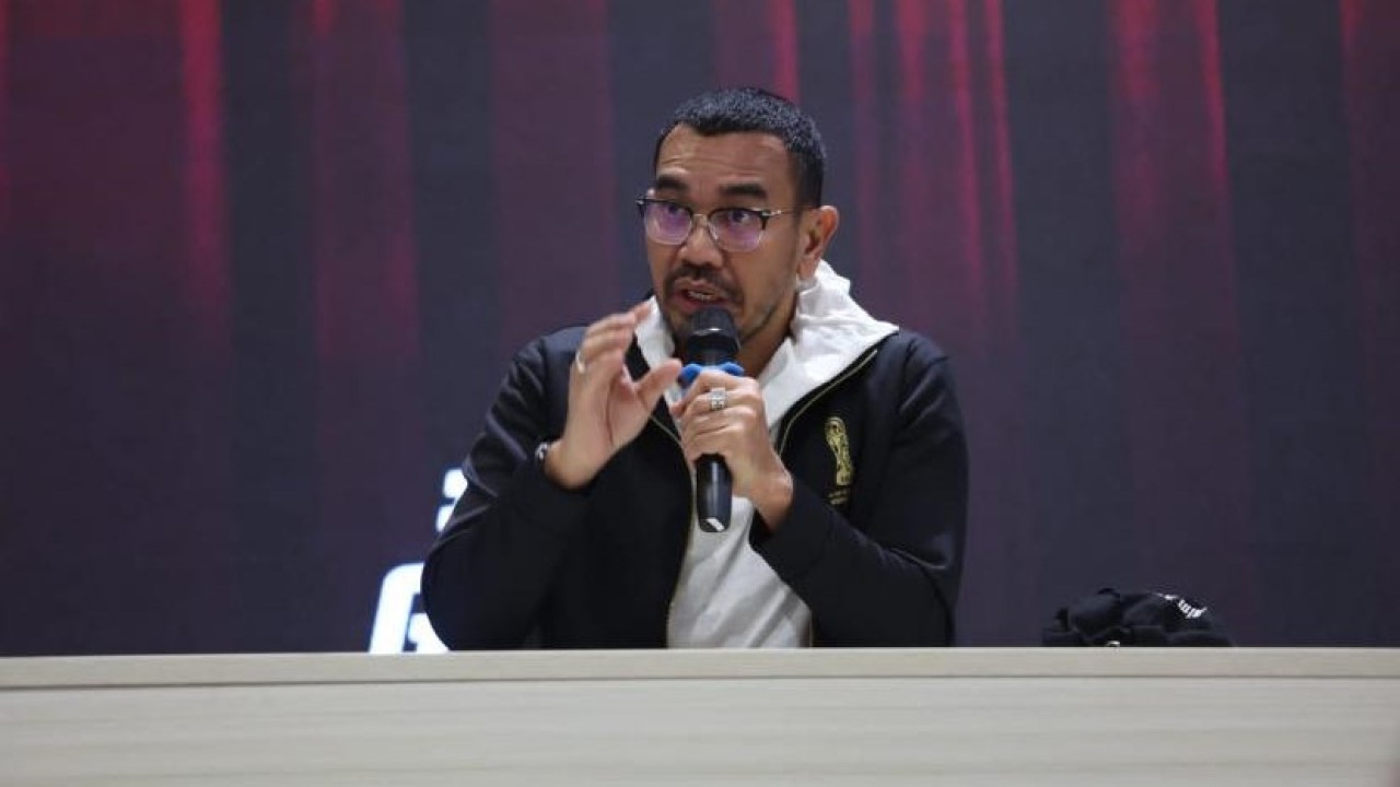 Anggota Komite Eksekutif PSSI Arya Sinulingga