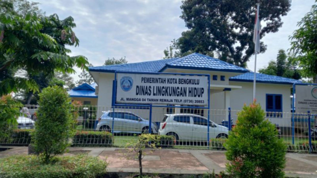 Kantor DLH Kota Bengkulu. ANTARA/Anggi Mayasari