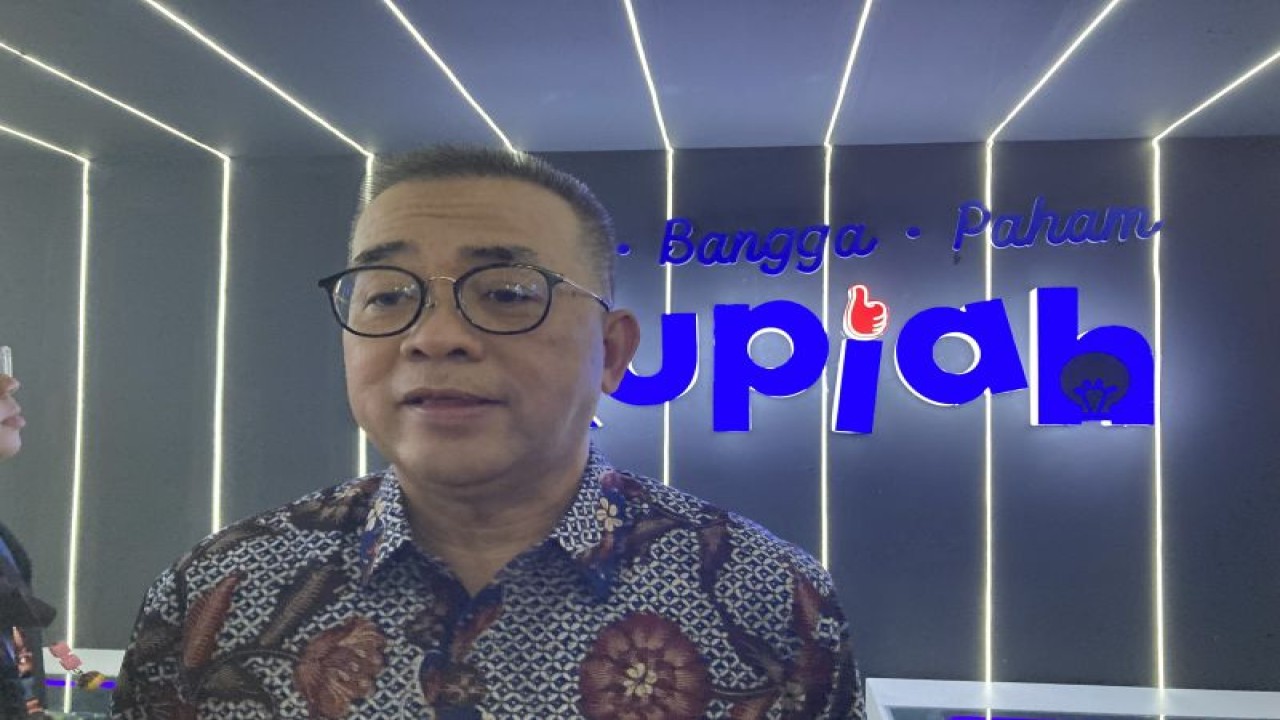Kepala Departemen Pengelolaan Uang BI Marlison Hakim saat ditemui usai kegiatan Festival Rupiah Berdaulat Indonesia (Ferbi) di Jakarta, Jumat (18/8/2023). (ANTARA/Imamatul Silfia)