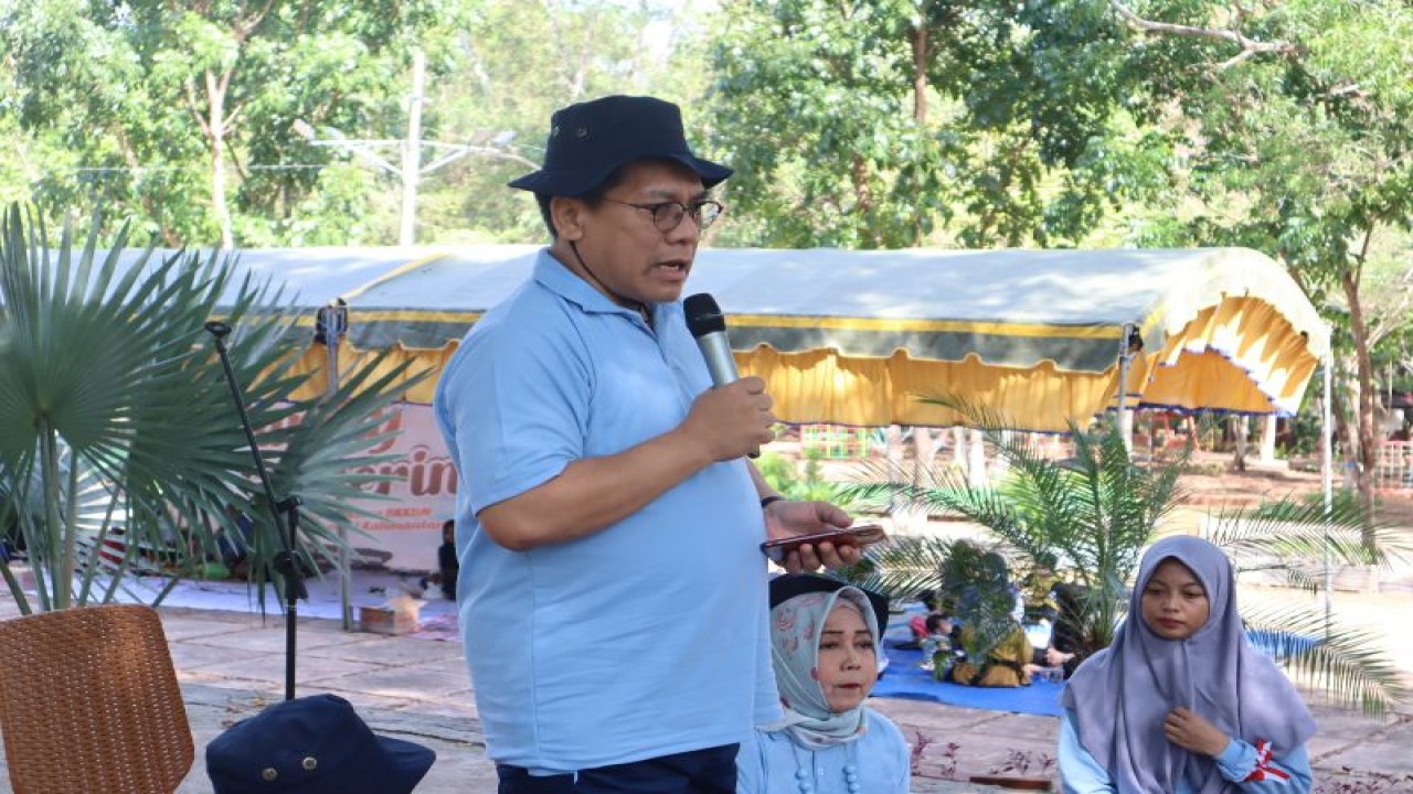 Deputi Bidang Pelatihan, Penelitian, dan Pengembangan Badan Kependudukan dan Keluarga Berencana Nasional (BKKBN) Rizal Martua Damanik dalam acara peningkatan kapasitas Aparatur Sipil Negara (ASN) terhadap program Bangga Kencana dan Percepatan Penurunan Stunting pada Minggu (13/8/2023). (ANTARA/HO-BKKBN)
