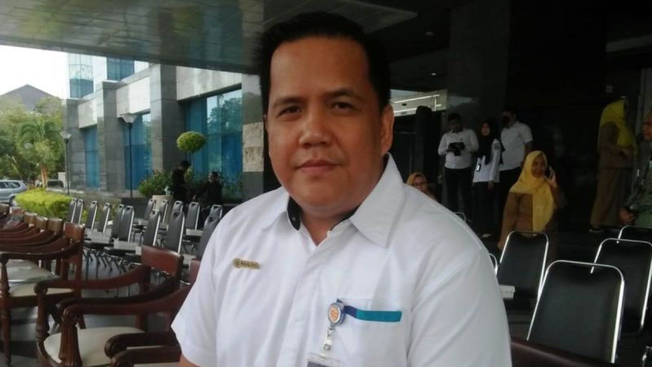 Kepala Perum Bulog Samarinda Maradona Singal (ANTARA/ M Ghofar)