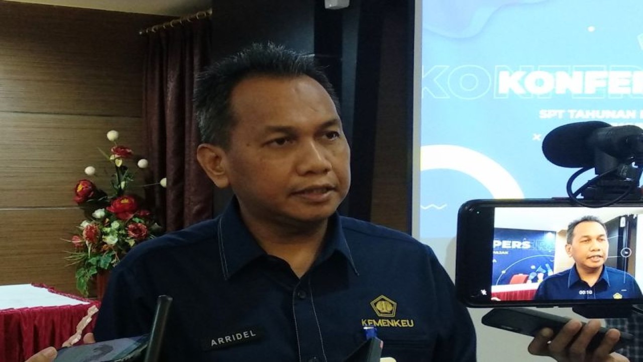 Kepala Kanwil DJP Sulselbartra Arridel Mindra.ANTARA/Abd Kadir