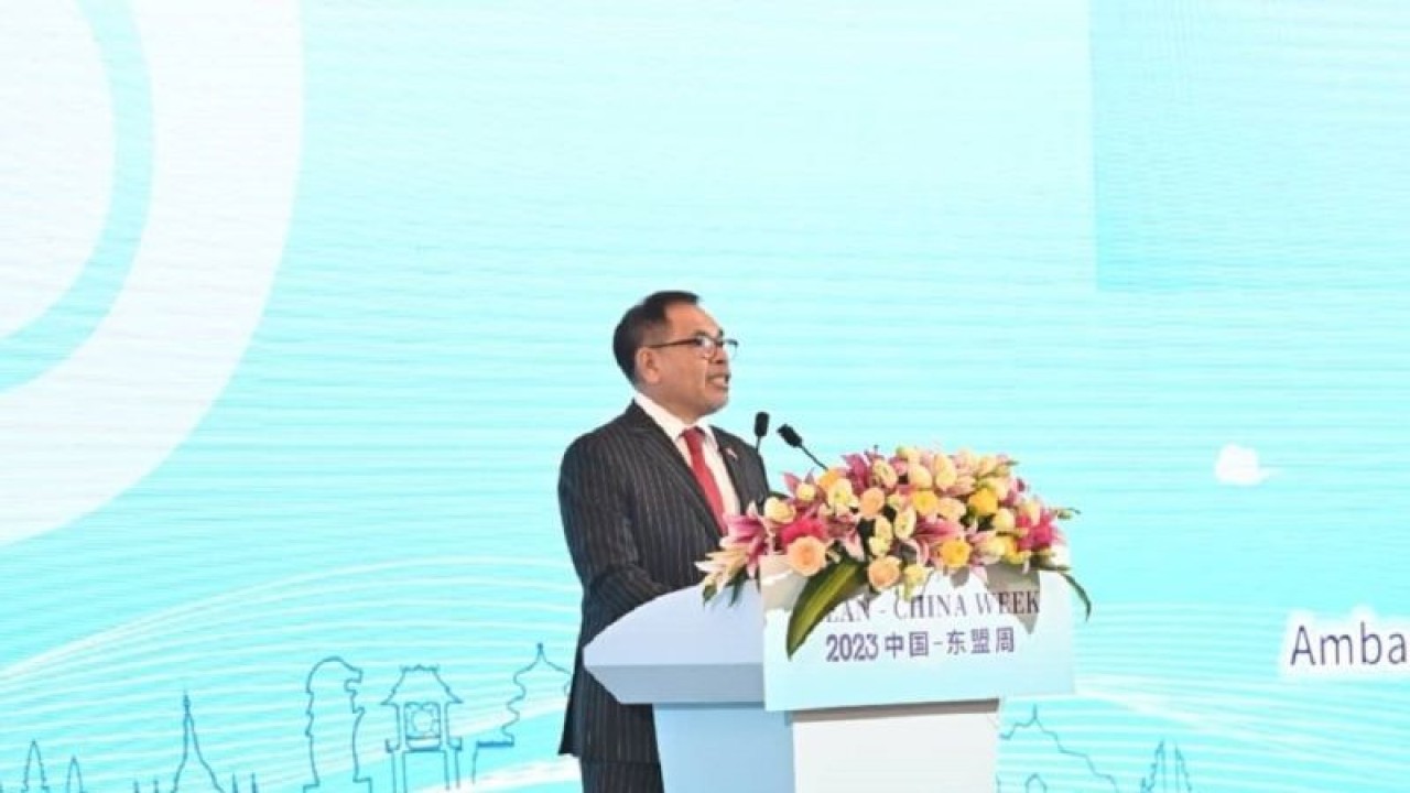 Duta Besar Republik Indonesia untuk Republik Rakyat Tiongkok (RRT) Djauhari Oratmangun dalam pembukaan ASEAN-China Week 2023 di Fuzhou, provinsi Fujian, China. (ANTARA/HO-KBRI Beijing)