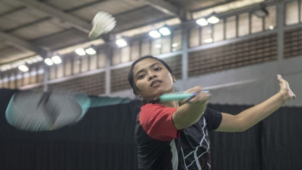 Ilustrasi - Pebulu tangkis tunggal putri Indonesia Gregoria Mariska Tunjung berlatih di Pemusatan Latihan Nasional (Pelatnas) Bulu Tangkis di PBSI Cipayung, Jakarta, Selasa (7/3/2023). ANTARA FOTO/Muhammad Adimaja/YU