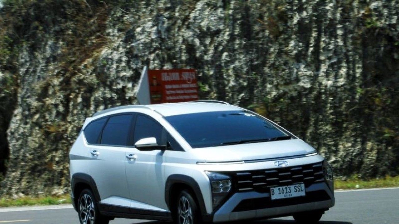 Hyundai Stargazer X. (ANTARA/Chairul Rohman)