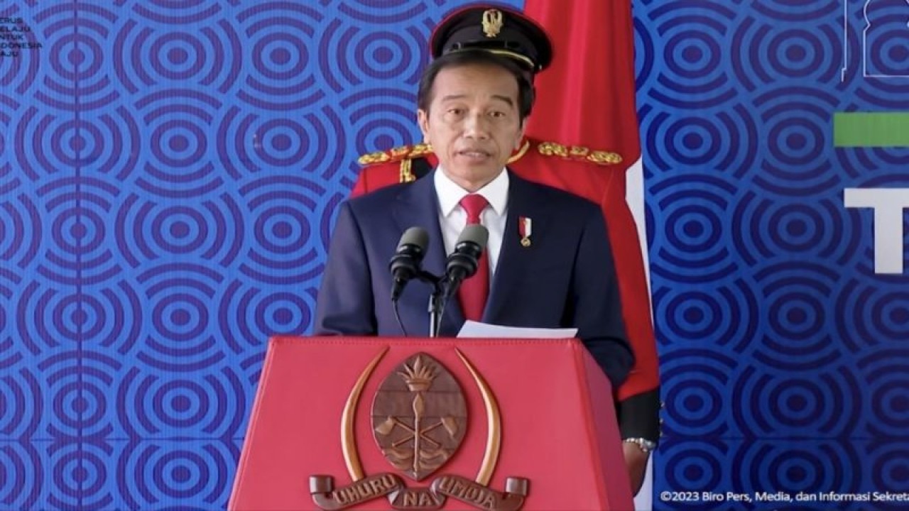 Tangkapan layar - Presiden RI Joko Widodo (Jokowi) saat menyampaikan pernyataan pers di Republik Persatuan Tanzania yang disiarkan secara daring melalui YouTube Sekretariat Presiden di Jakarta, Selasa (22/8/2023). ANTARA/Andi Firdaus