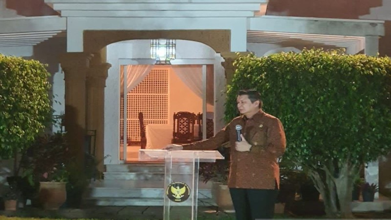 Kepala Badan Nasional Penanggulangan Terorisme (BNPT) RI Komjen. Pol. Rycko Amelza Dahniel dalam acara silaturahmi dengan masyarakat dan pelajar Indonesia digelar di Wisma Kedutaan Besar RI, Rabat, Maroko, Jumat (25/8/2023). (ANTARA/HO-BNPT RI)