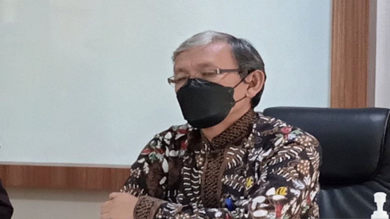 Kepala Dinas Pertanian, Pangan dan Perikanan Kabupaten Sleman Suparmono. ANTARA/Victorianus Sat Pranyoto