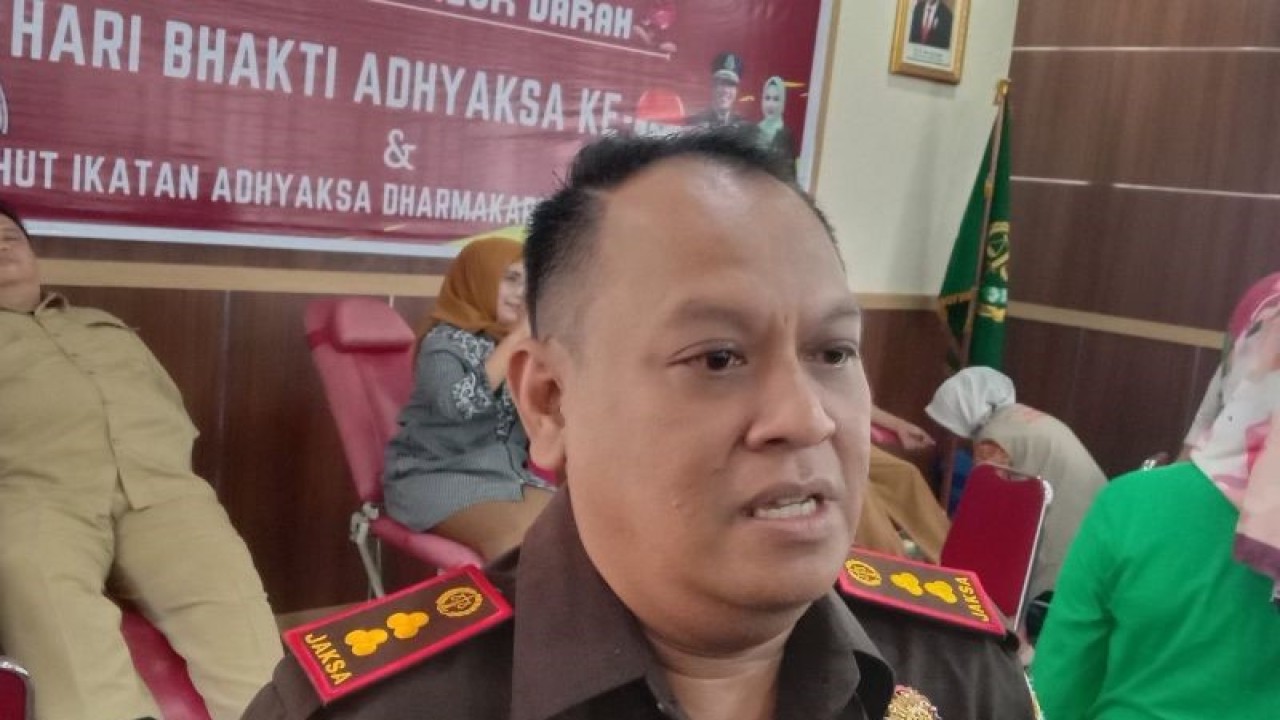 Kepala Kejaksaan Negeri Mukomuko Rudi Iskandar, (3/8/2023) ANTARA/Ferri.