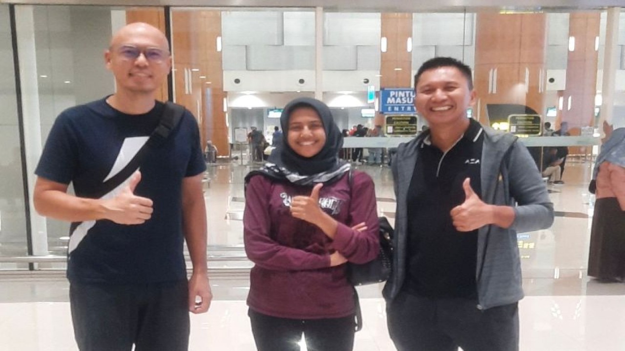 Ketua TP PKK Kota Kediri Ferry Silviana Abu Bakar. Ia menjadi salah satu peserta dari Indonesia, mengikuti event Audax Club Parisien dengan rute Paris-Brest-Paris, Perancis. ANTARA. HO-Pemkot Kediri