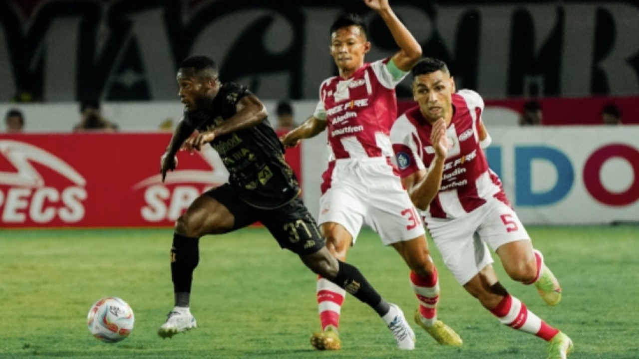 Laga Bali United vs Madura United