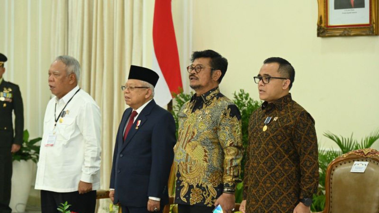Wakil Presiden (Wapres) Ma'ruf Amin saat menghadiri acara Penghargaan Adhikarya Pembangunan Pertanian, di Istana Wakil Presiden, Jakarta, Senin (14/8/2023). ANTARA/HO-BPMI Setwapres