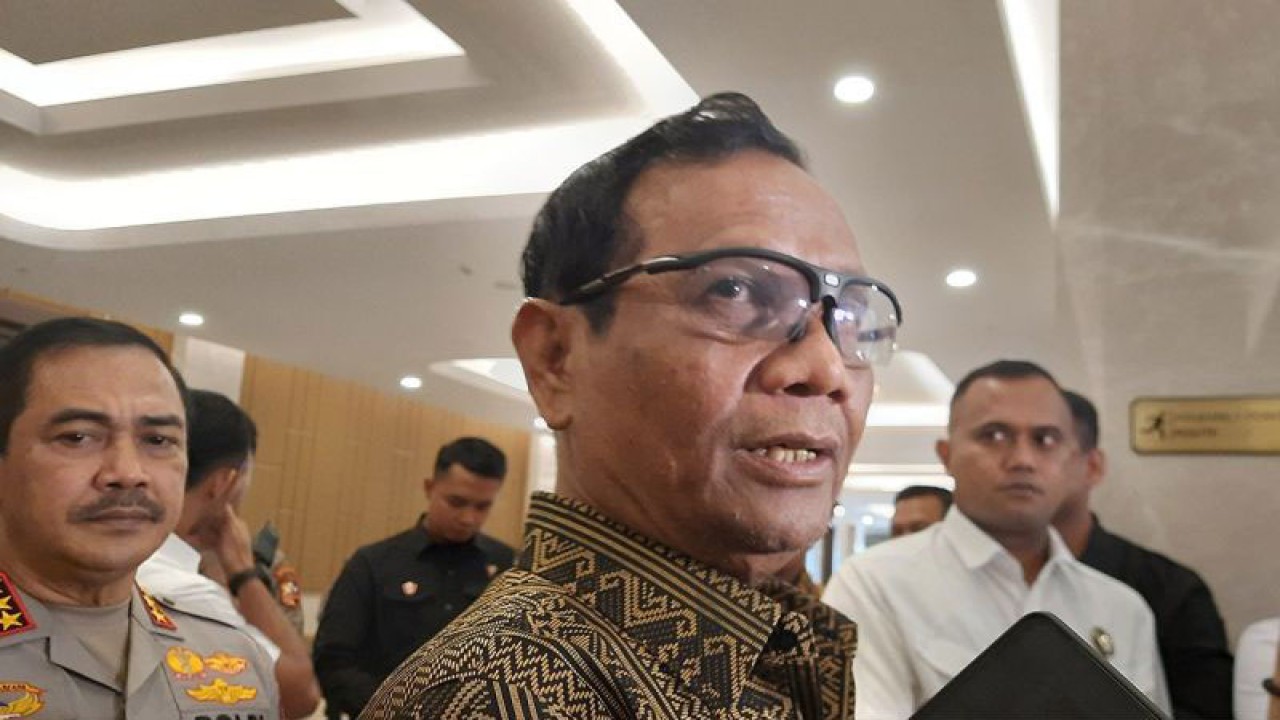 Menteri Koordinator Bidang Politik, Hukum, dan Keamanan Mahfud MD di Hotel Sultan, Jakarta, Senin (21/8/2023). ANTARA/Narda Margaretha Sinambela/aa.