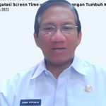 Membatasi kecanduan waktu layar anak bisa dimulai dari orang tua-1693389619