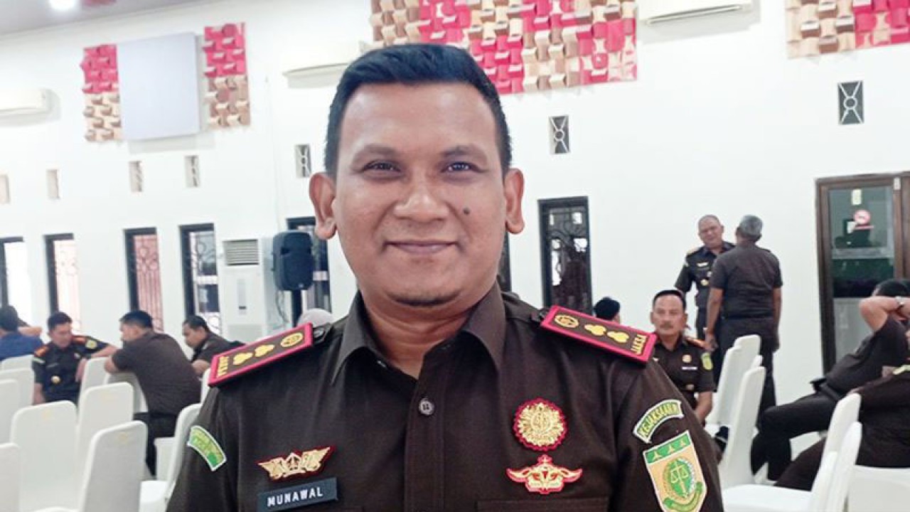 Kajari Bireuen Munawal Hadi. (ANTARA/M Haris SA)