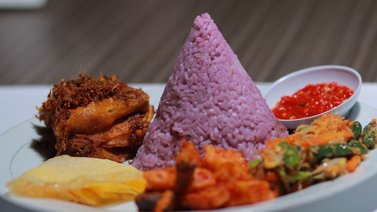 Nasi Uduk Ungu