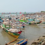 Nelayan Lebak diminta gunakan rompi pelampung saat melaut-1692699543