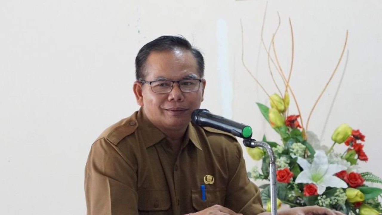 Kepala Dinas Tenaga Kerja dan Transmigrasi (Disnakertrans) Nusa Tenggara Barat (NTB) I Gede Putu Aryadi. ANTARA/Nur Imansyah