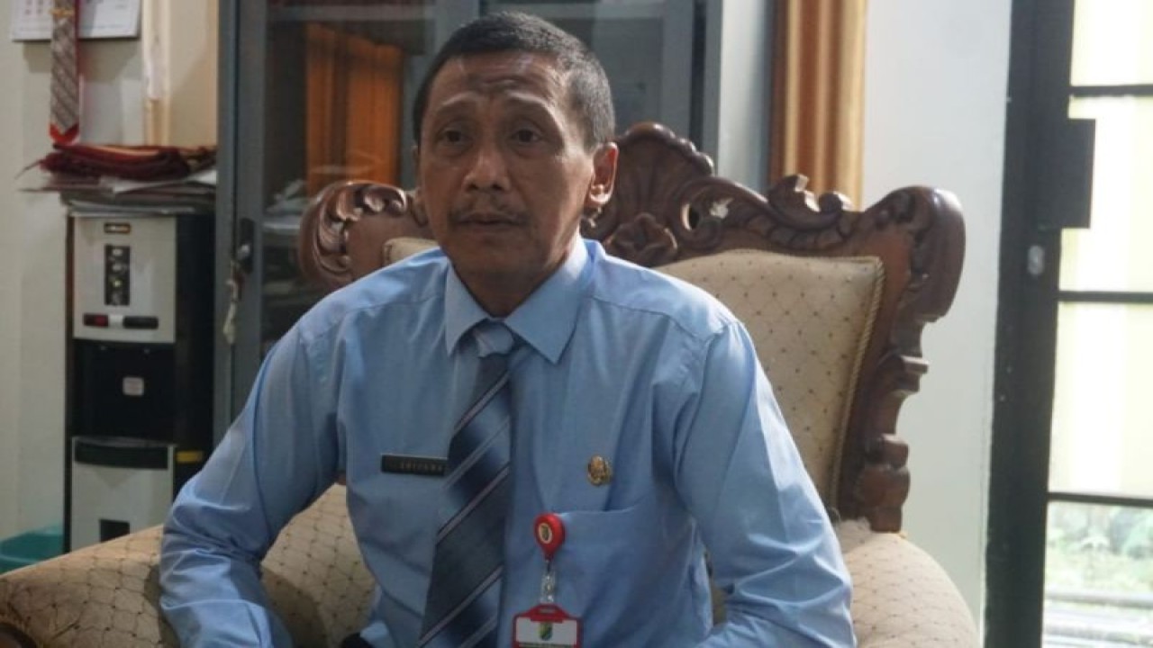 Kepala Satuan Polisi Pamong Praja, Pemadam Kebakaran, dan Penyelamatan Kota Pekalongan Sriyana. (FOTO ANTARA/HO-Humas Kota Pekalongan)