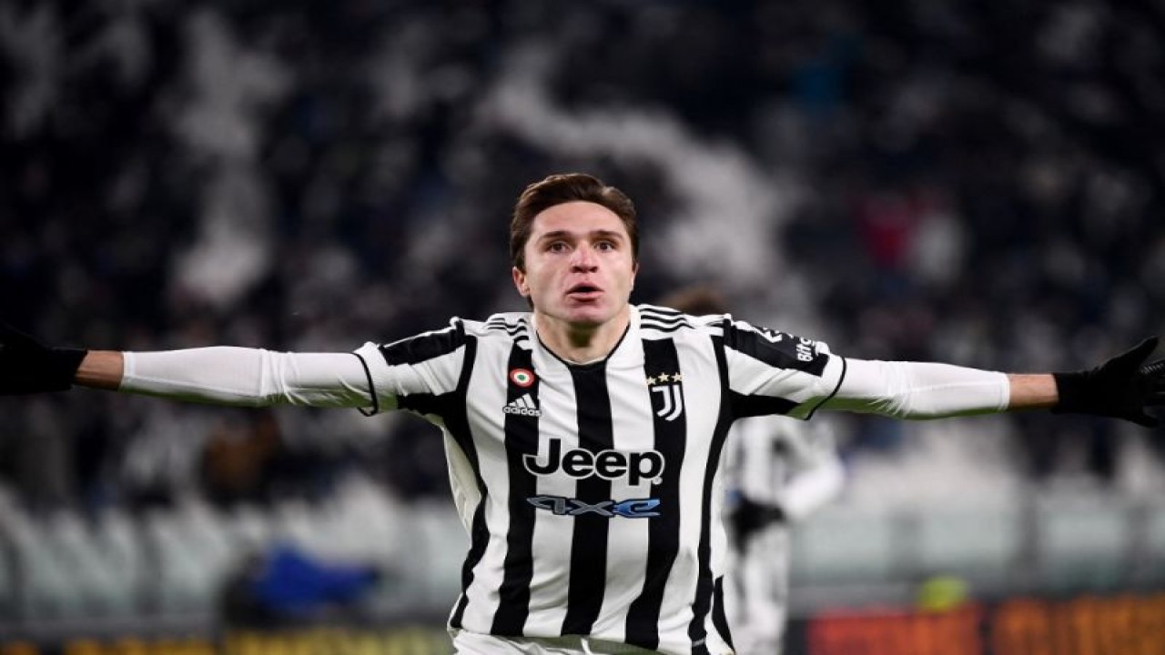 Pemain depan Juventus Federico Chiesa . (ANTARA/AFP/MARCO BERTORELLO)