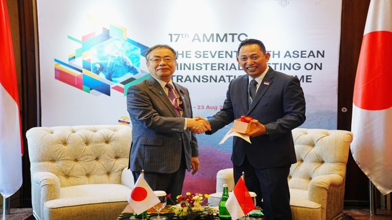 Pertemuan AMMTC ke-17 di Labuan Bajo, Manggarai Barat, NTT menyepakati rencana kerja bersama dengan Jepang untuk menangani kejahatan transnasional, Labuan Bajo, Manggarai Barat, NTT, Selasa (22/8/2023). (ANTARA/HO-SPRI KAPOLRI)