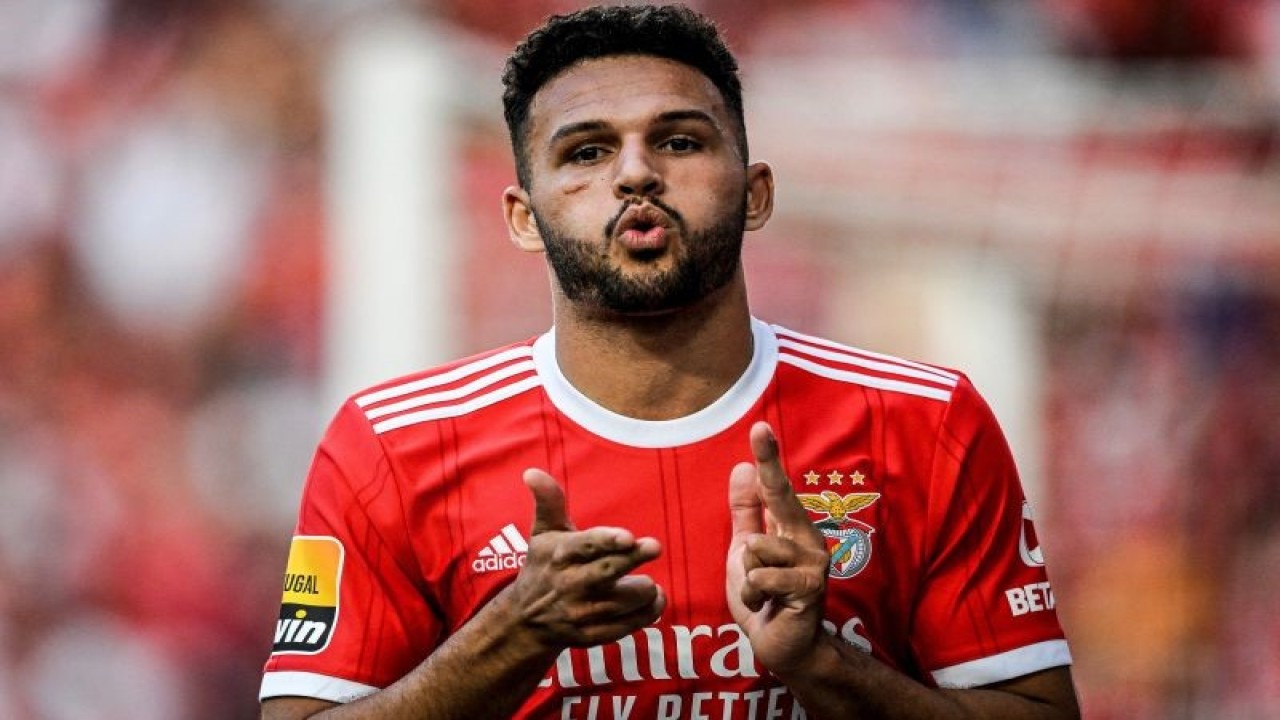 Paris Saint-Germain (PSG) pinjam Goncalo Ramos selama satu musim dari Benfica dengan opsi permanen di akhir musim. ANTARA/AFP/PATRICIA DE MELO MOREIRA