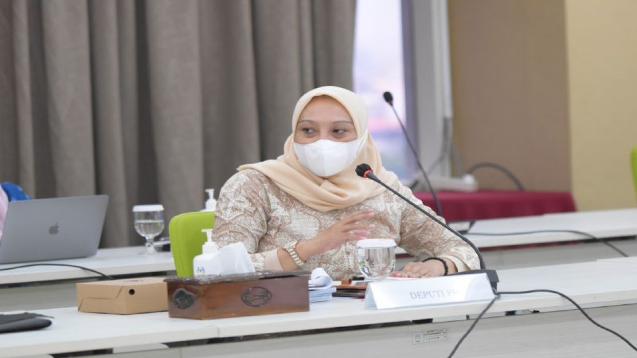 Deputi Bidang Perlindungan Hak Perempuan KemenPPPA Ratna Susianawati. (ANTARA/HO-Kemen PPPA).