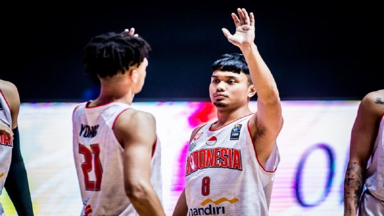 Pemain Timnas Basket Indonesia Yudha Saputera. ANTARA/HO-FIBA