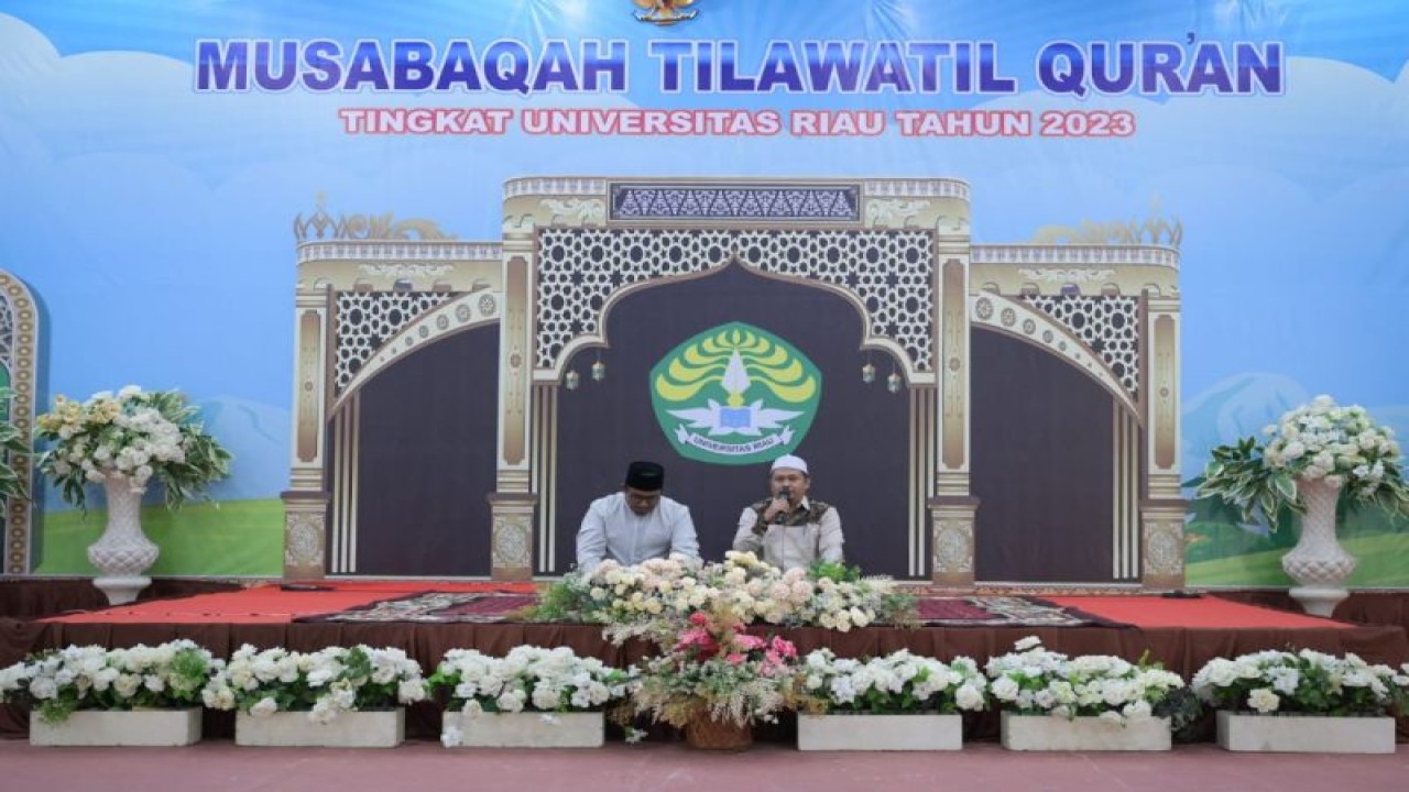 Unri melakukan seleksi uji kemampuan 180 peserta di ajang MTQ Mahasiswa Unri 2023 di Gedung M Diah Fakultas Keguruan dan Ilmu Pendidikan (FKIP) Kampus Bina Widya Unri, Pekanbaru, Selasa (29/8/2023) . FOTO ANTARA/HO-Humas Unri.