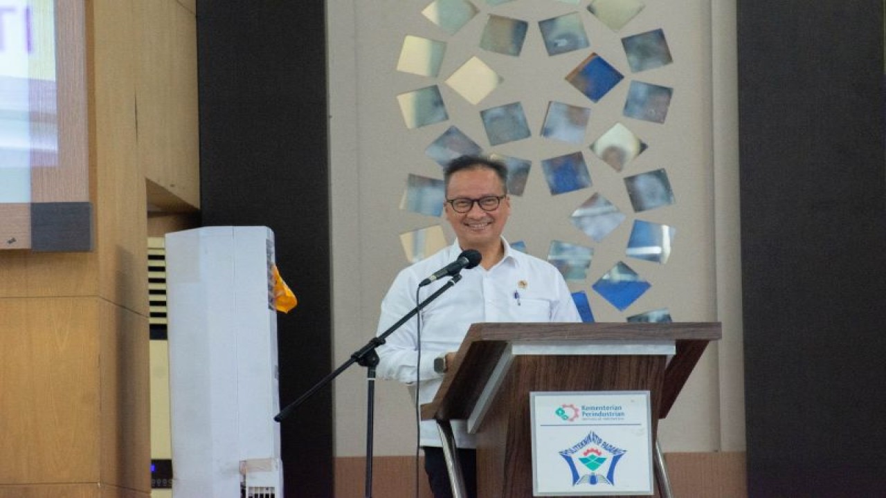 Menteri Perindustrian Agus Gumiwang Kartasasmita. ANTARA/HO Kementerian Perindustrian