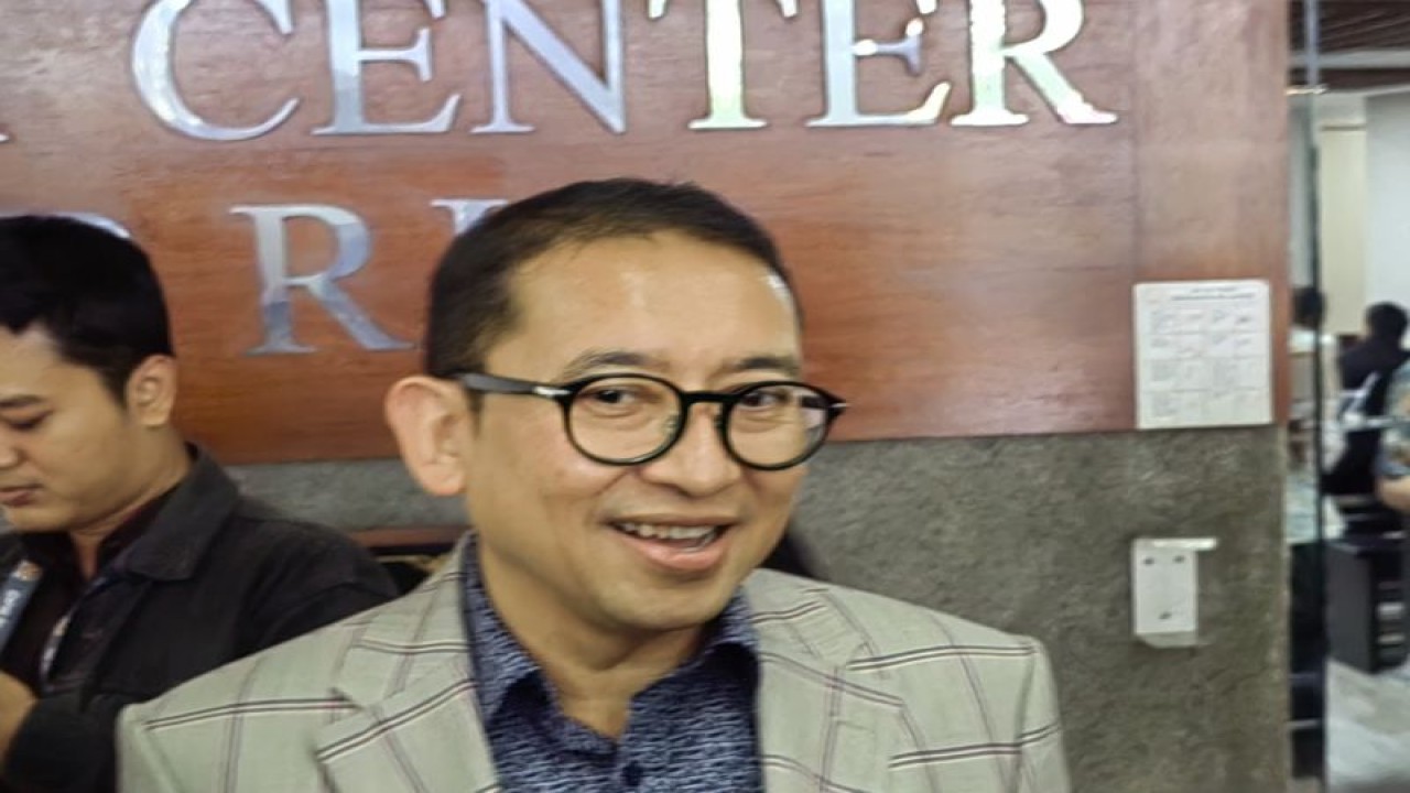 Arsip - Anggota DPR RI Fadli Zon. (ANTARA/Melalusa Susthira K.)