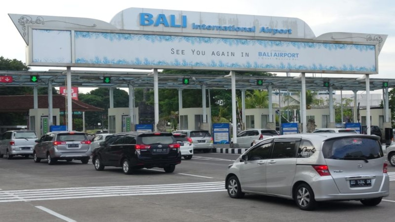 Dokumentasi situasi lalu lintas di Bandara I Gusti Ngurah Rai Bali, Denpasar, Kamis (21/9/2023). ANTARA/Ho-Bandara Ngurah Rai