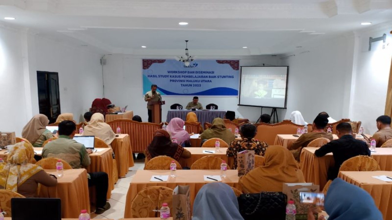 BKKBN Maluku Utara menggelar workshop dan diseminasi studi kasus dan pembelajaran baik stunting dengan melibatkan pemangku kepentingan kabupaten/kota di wilayah Malut, Rabu (27/9/2023). ANTARA/Abdul Fatah (Abdul Fatah)