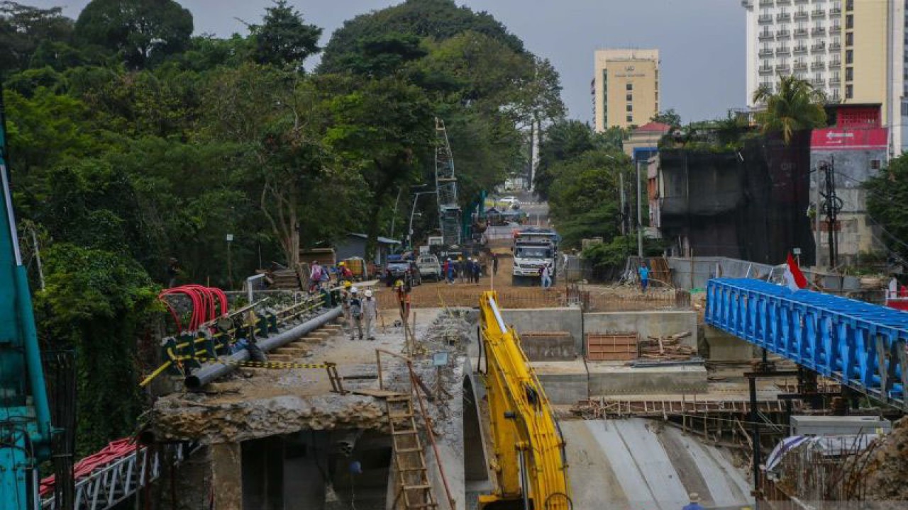 Kondisi area Jembatan Otista Kota Bogor, Jawa Barat yang sedang dalam kondisi pembangunan ulang untuk dilebarkan, Rabu (13/9/2023). (ANTARA/HO/Pemkot Bogor)